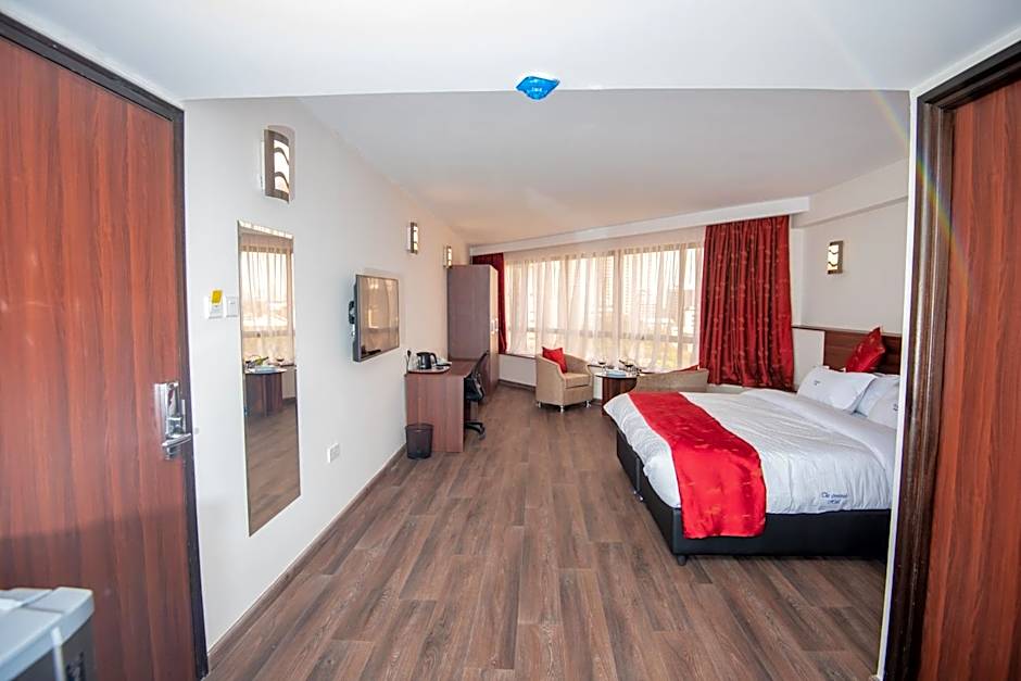 The Crossroads Hotel, Westlands