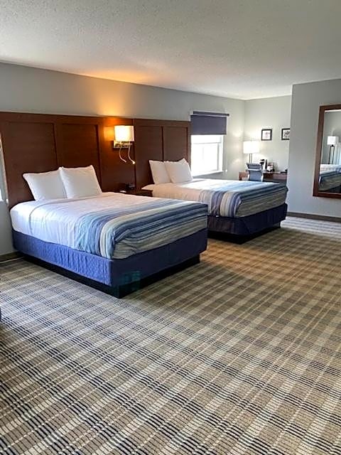 AmericInn by Wyndham Williamsburg