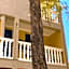 Royal Lake View Gardens