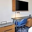 Fairfield Inn and Suites Rochester East