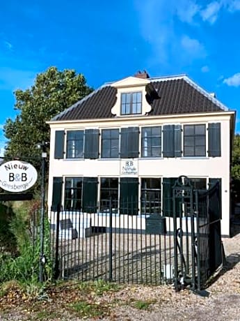The Riverside Logies & Restaurant