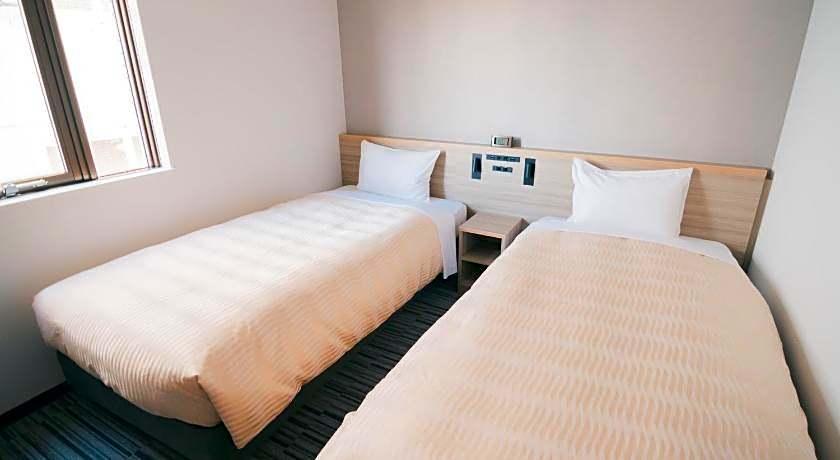 Quintessa Hotel Chiba Funabashi