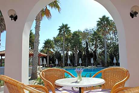 Andromeda Hotel Apartments