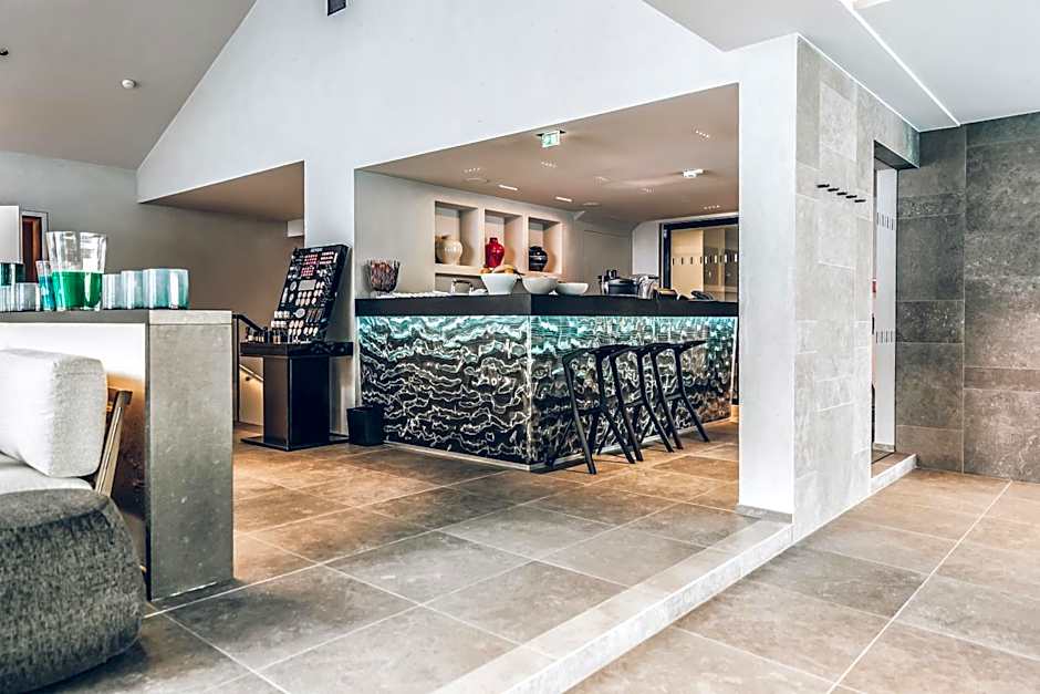 Elizabeth Arthotel Adults Only