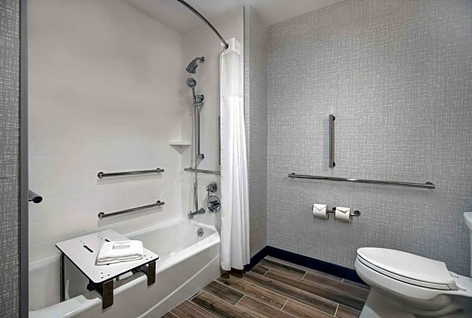 Photo 1 of 3 of 1 King Bed, Mobility Accessible