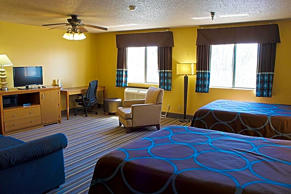 Super 8 by Wyndham Abilene KS