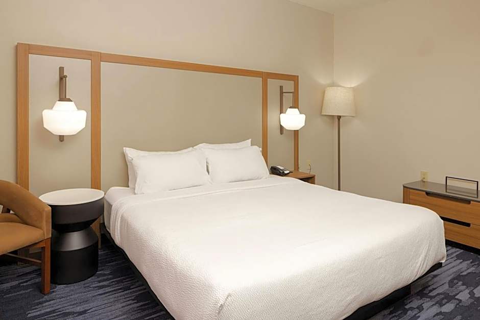 Fairfield Inn & Suites by Marriott Lansing West