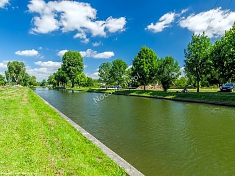 Domek nad Kana¿em ¿ucza¿skim