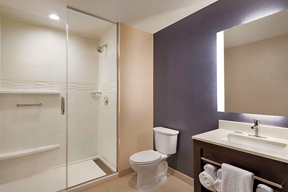 Residence Inn by Marriott New York JFK Airport