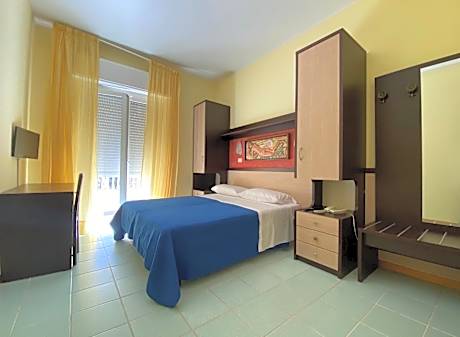 Economy Triple Room with Balcony