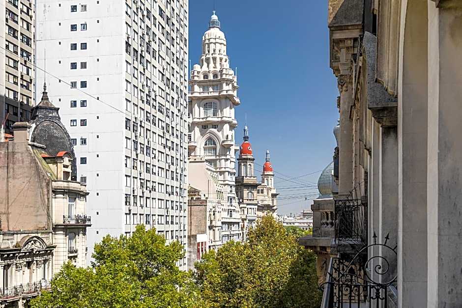 Milhouse Hostel Avenue