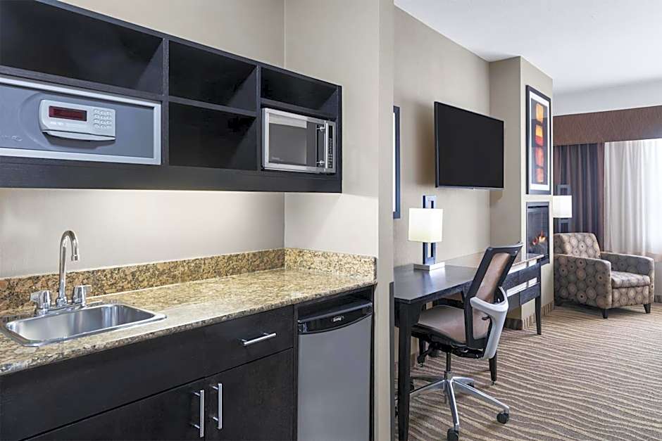 Best Western Premier Freeport Inn Calgary Airport