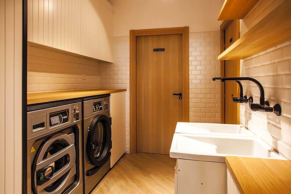 Hospedium H Cabo Sport