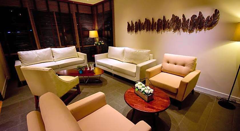 Paeva Luxury Serviced Residence