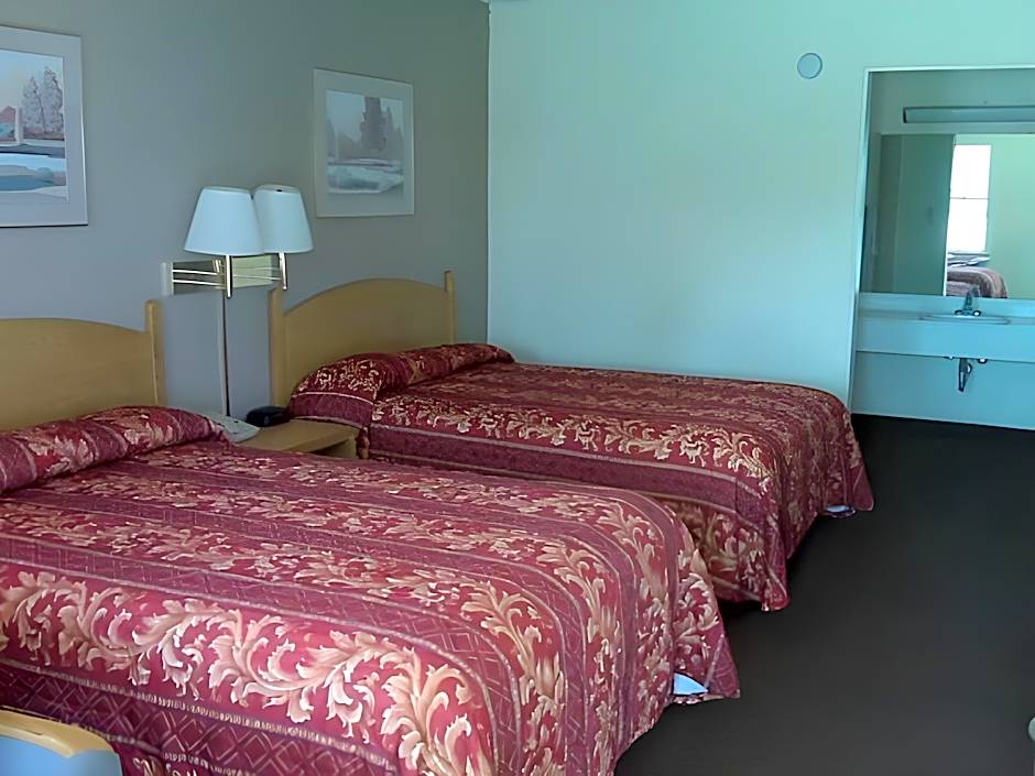 University Inn & Suites Brownsville