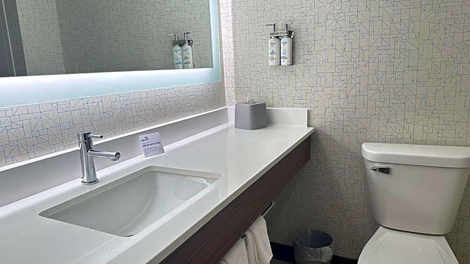 Holiday Inn Express And Suites Prospect Heights By IHG