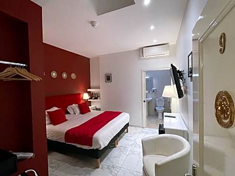 Economy Double or Twin Room