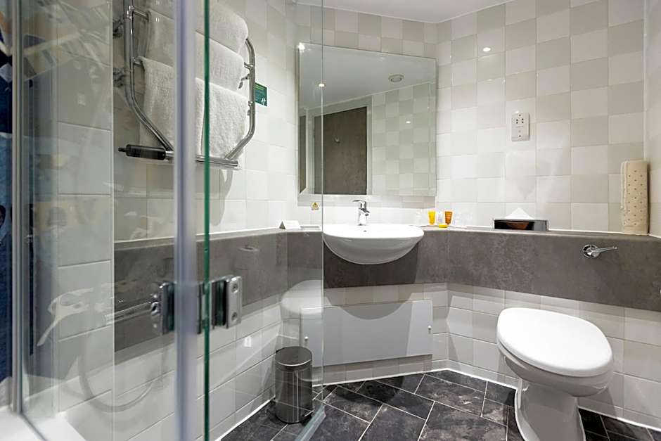 Holiday Inn Milton Keynes Central By IHG