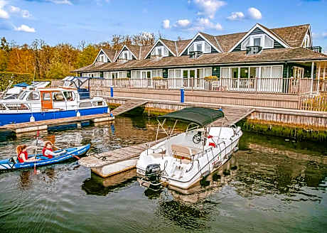 Yare View Holiday Cottages