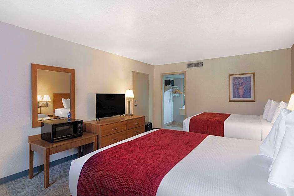 Ramada by Wyndham Kissimmee Gateway