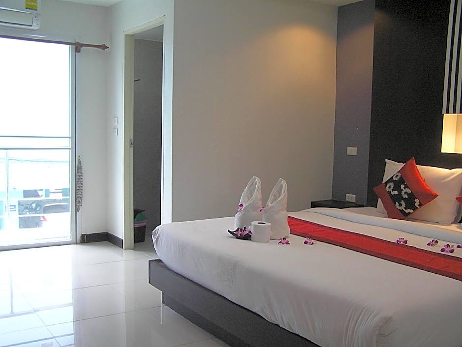 The Impress Khonkaen Hotel