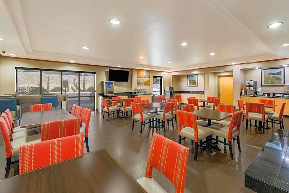 Comfort Suites El Paso