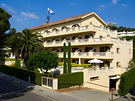 Van der Valk Hotel Barcarola