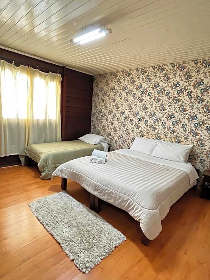 Photo 1 of 5 of Triple Room