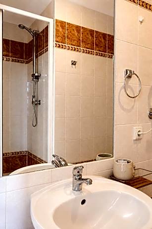 Double Room with Kitchenette