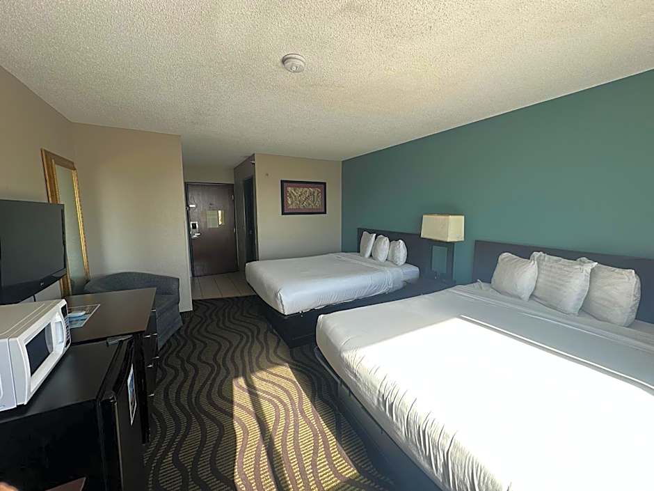 Baymont Inn & Suites by Wyndham Lincoln NE