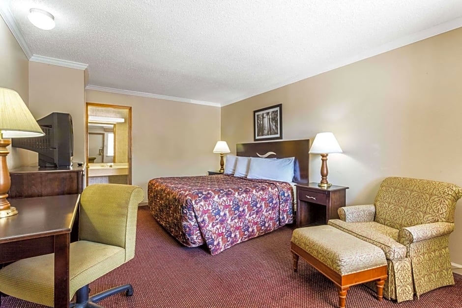 Days Inn by Wyndham Slidell
