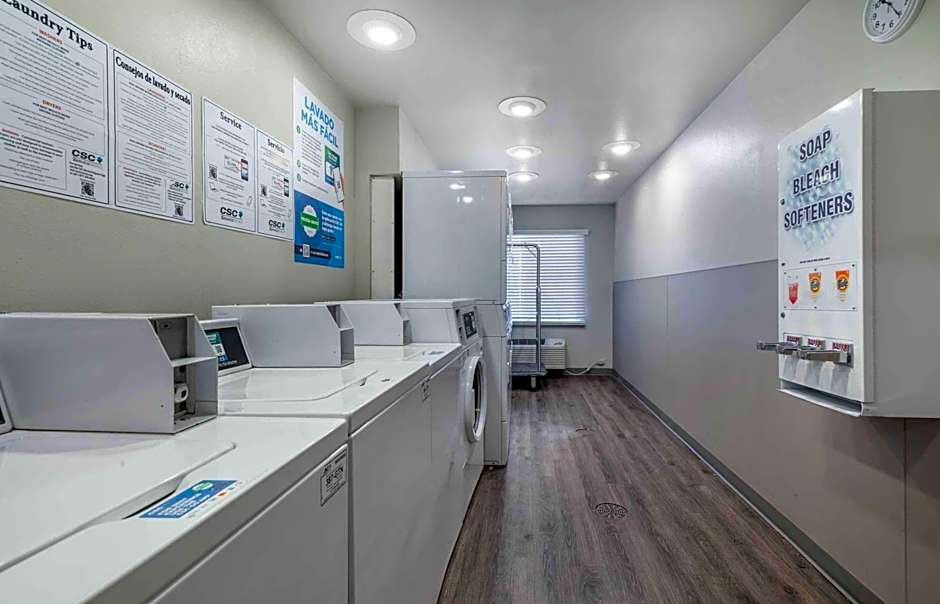 Extended Stay America Select Suites - Austin - Northwest