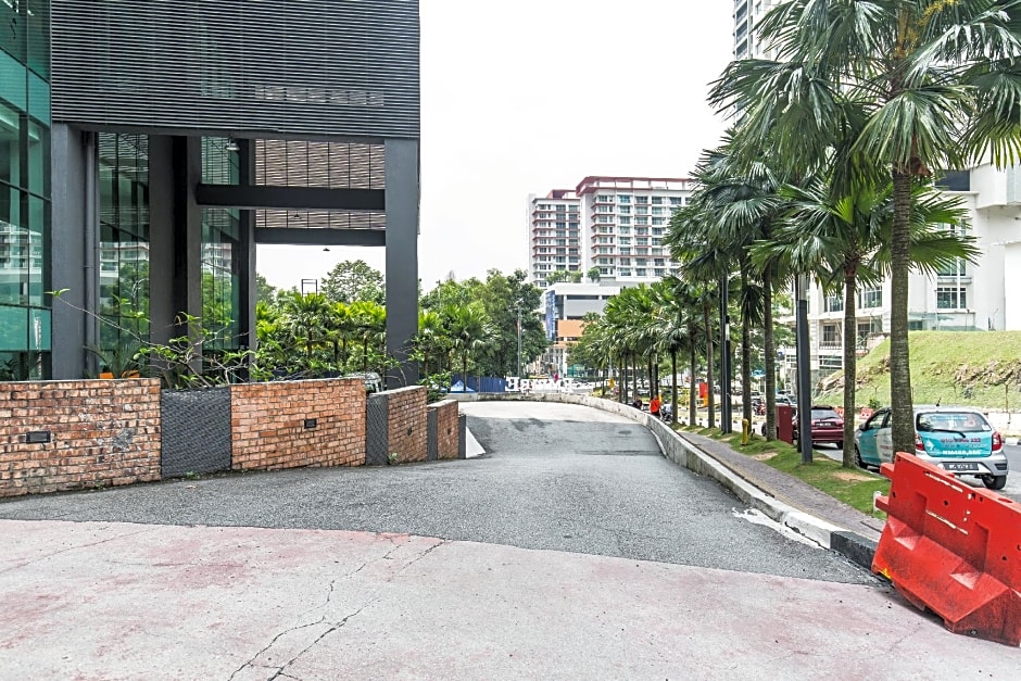 Alia Damansara by Subhome