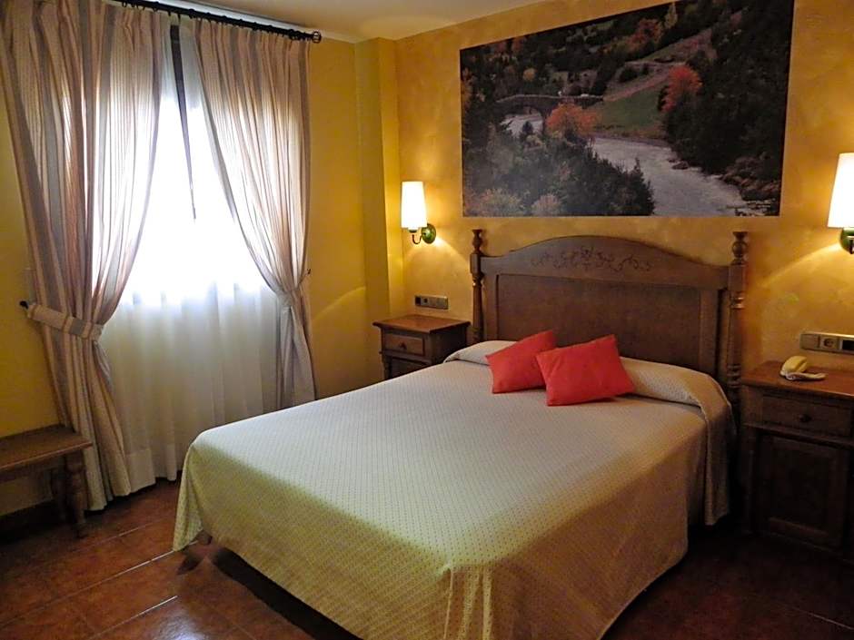 Hotel Arnal