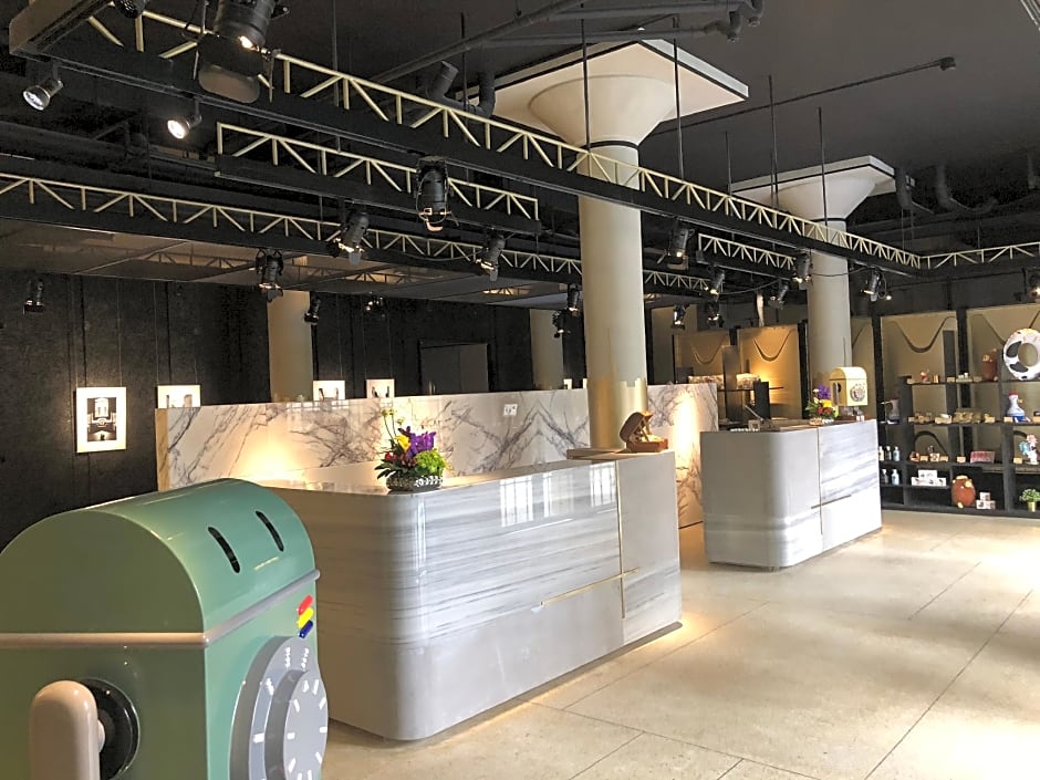 Hua Shan Din by Cosmos Cretion - Huashan 1914 Creative Park