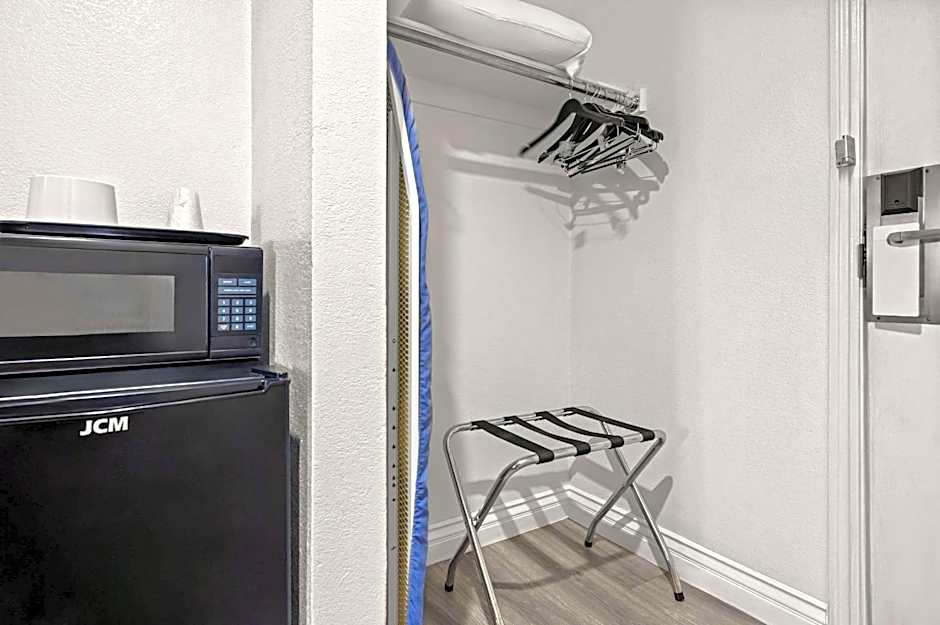 Rodeway Inn Santa Ana - Garden Grove