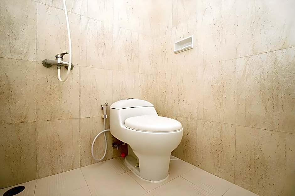 OYO 782 Menjangan Residence at Citraland 1