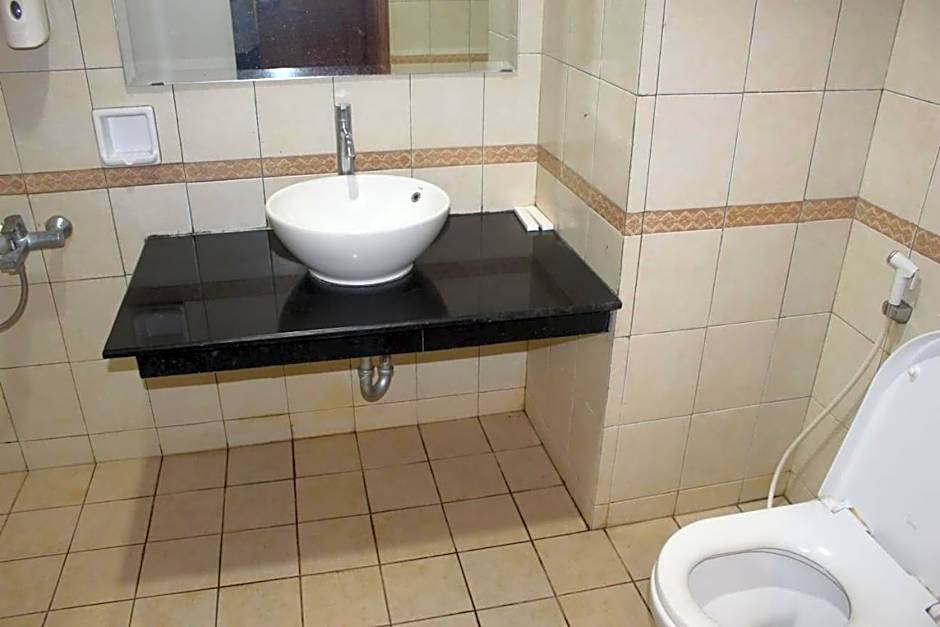 HOTEL & WISMA BINTANG JADAYAT