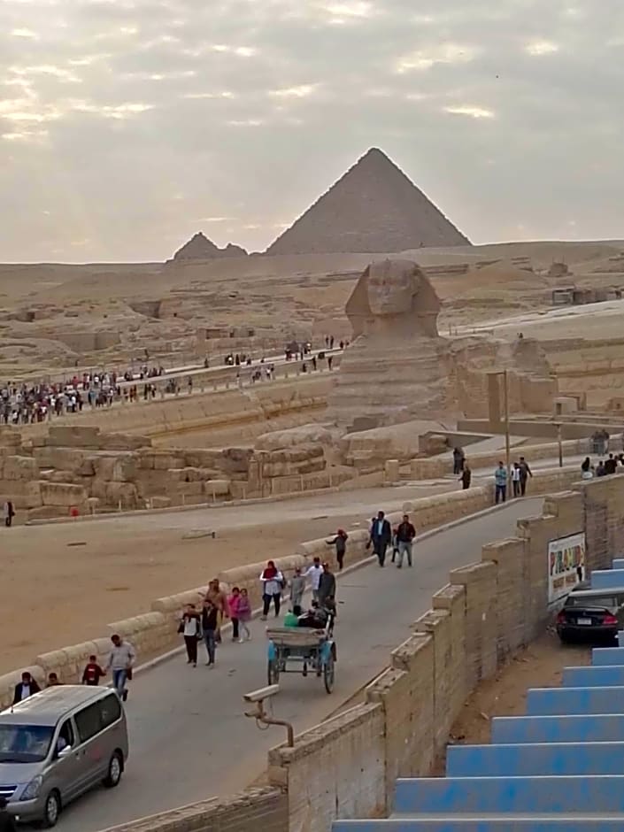 Atlantis Pyramids Inn