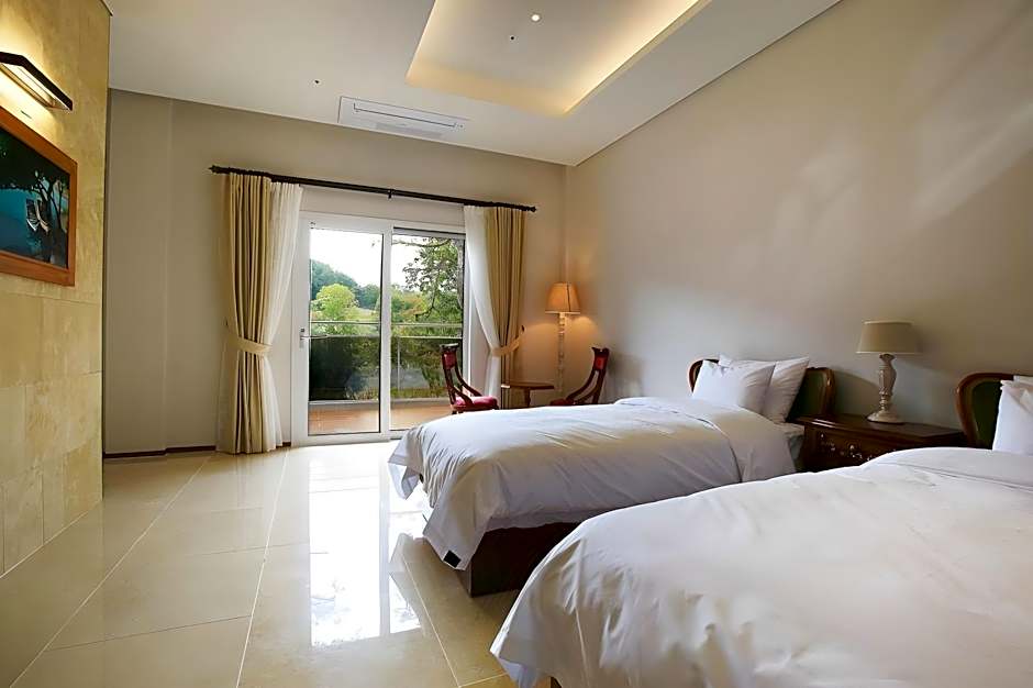 hotel gallery
