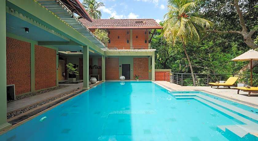 Arika Villa