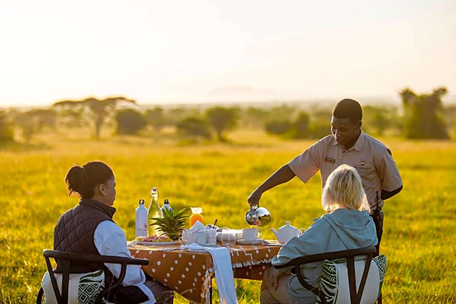 Escarpment Serengeti Luxury Camp