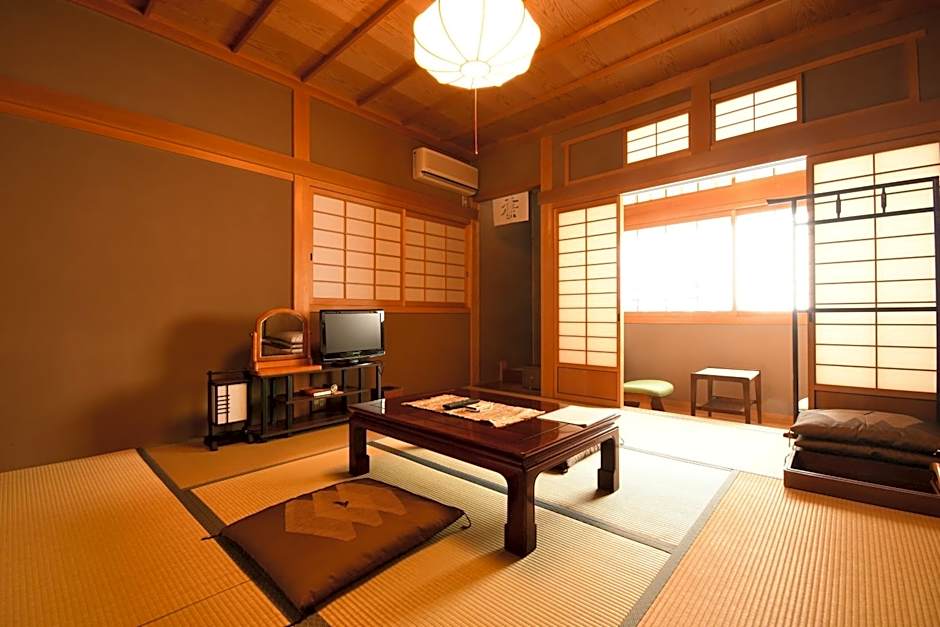 高野山 宿坊 龍泉院 -Koyasan Shukubo Ryusenin-