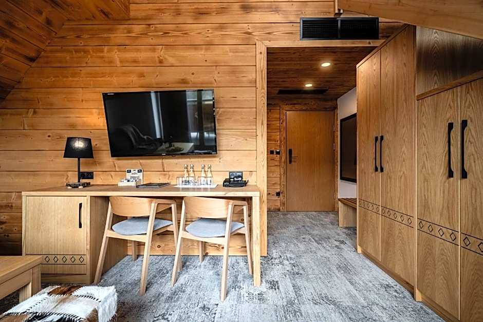 Hotel Litworowy Staw