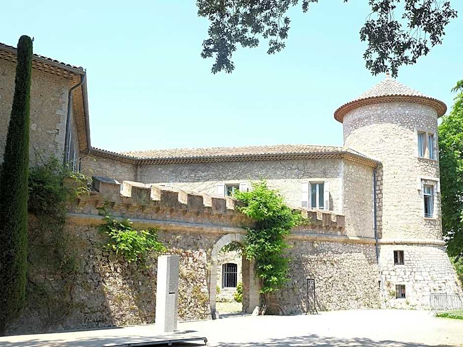 Hôtel CASABELLA Cannes Mouans Sartoux