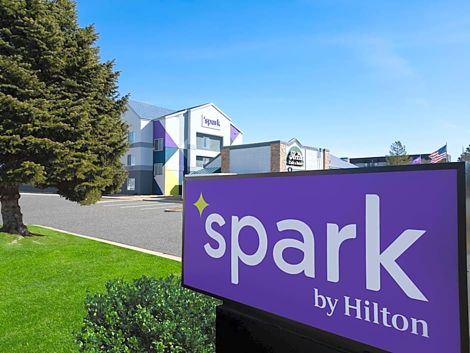 Spark by Hilton Salt Lake City Airport