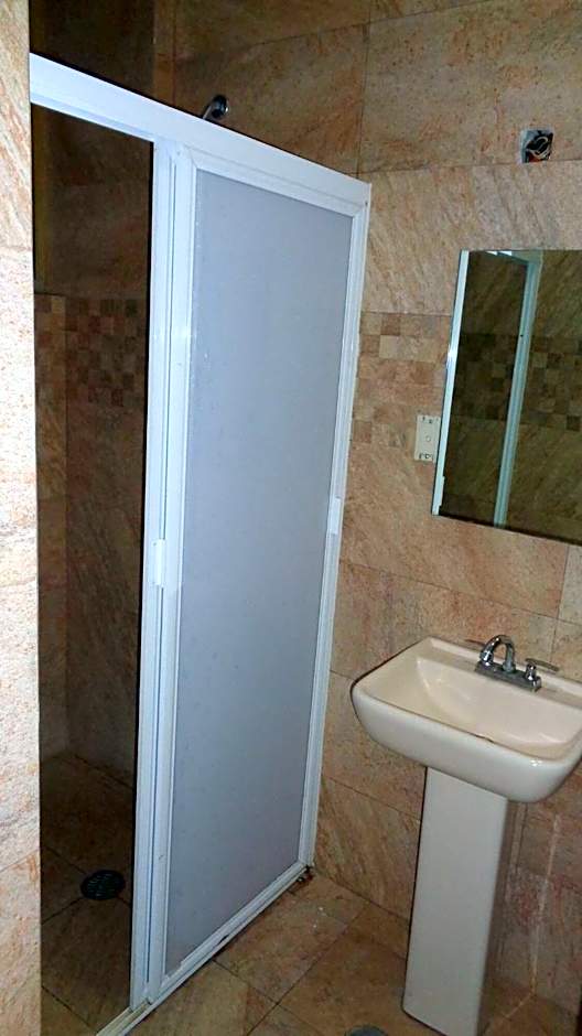 Hotel Aquario CDMX - Central del Norte