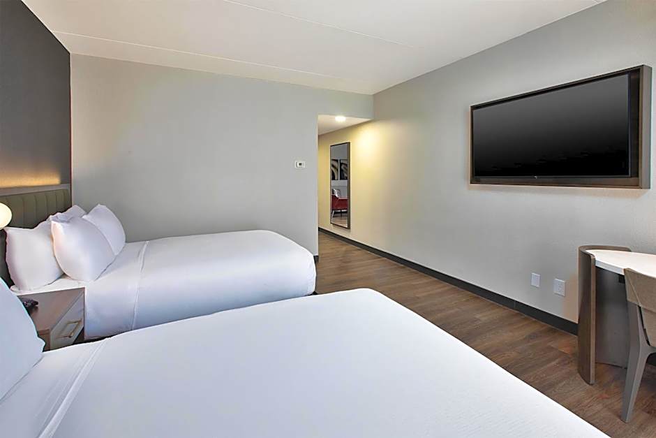 DoubleTree by Hilton Hotel Detroit - Novi