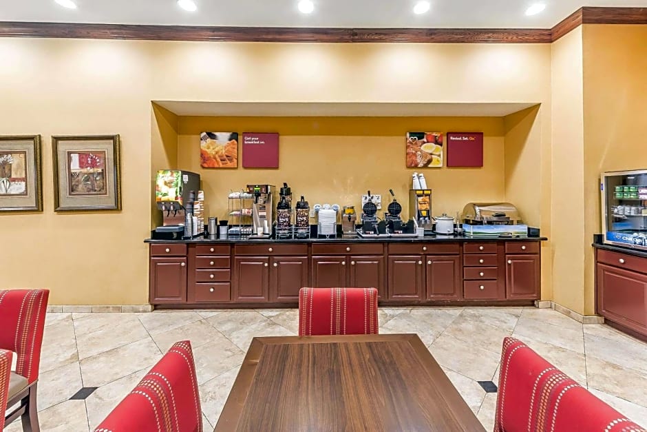 Comfort Suites Yukon - SW Oklahoma City