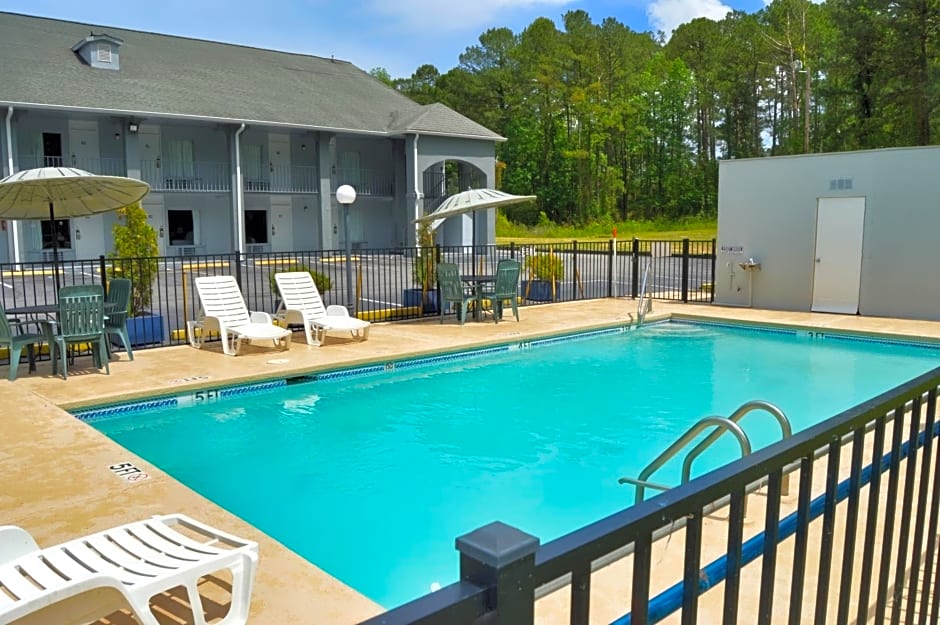 Americas Best Value Inn Hardeeville